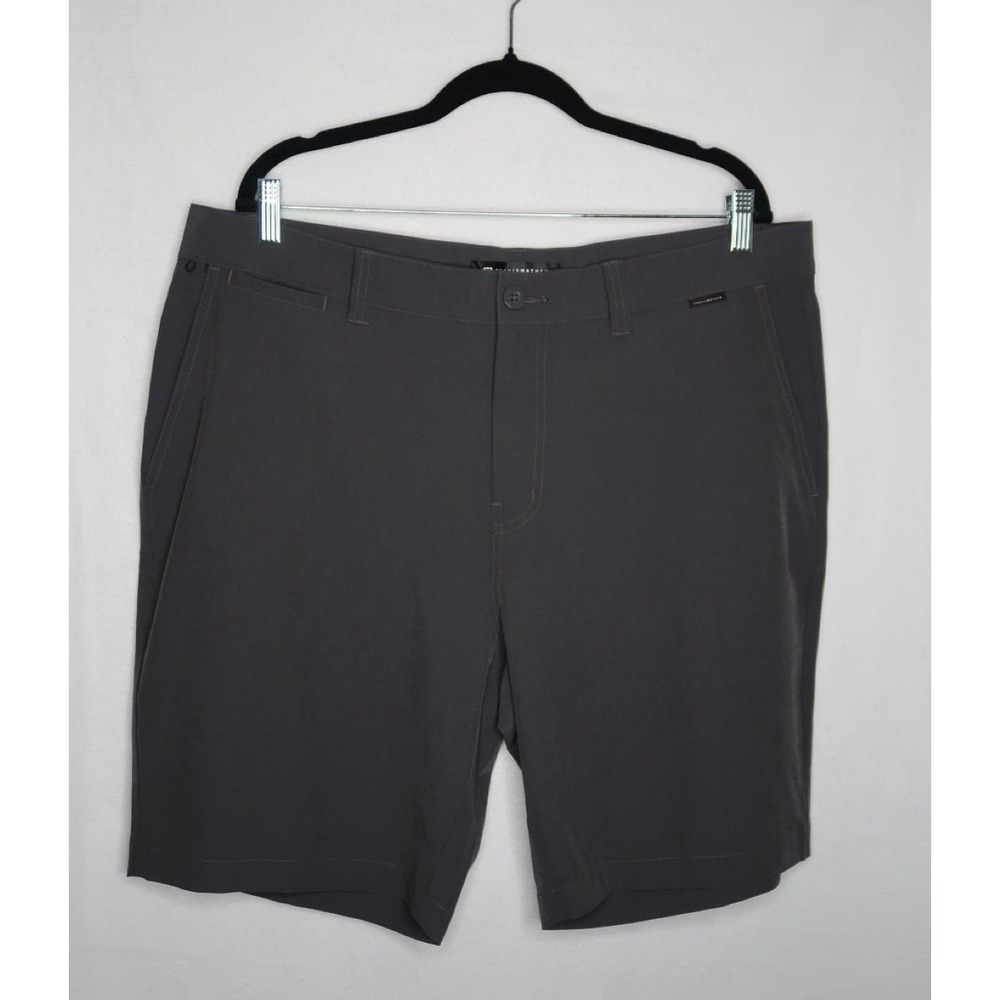 TravisMathew Travel Year Men's Grey Pinstripe Golf Performance Shorts NWT Sz 38